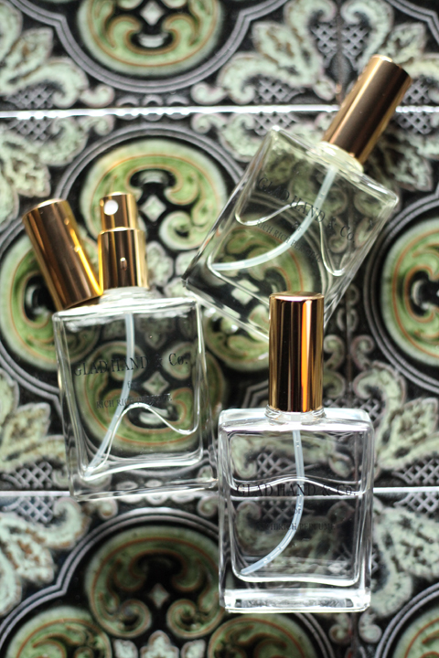 Amazon.co.jp: Glad Hand APOTHECARY PARFUM Perfume Organic