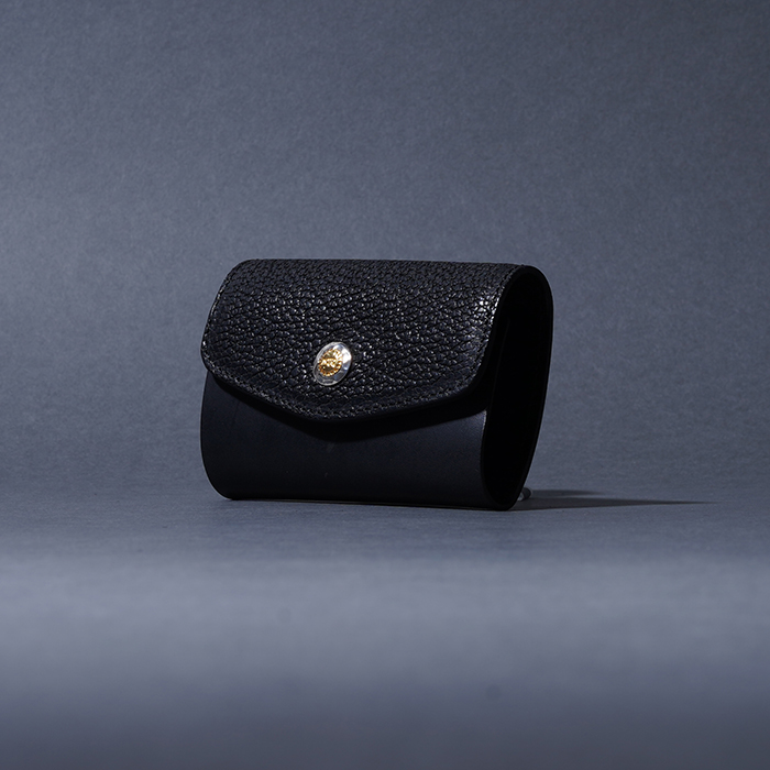 MOTO / モト「KC6 HIGUMA×BELGIUM TAN LEATHER KEY CASE / BLACK」ヒグマ×ベルギーヌメレザー キーケース