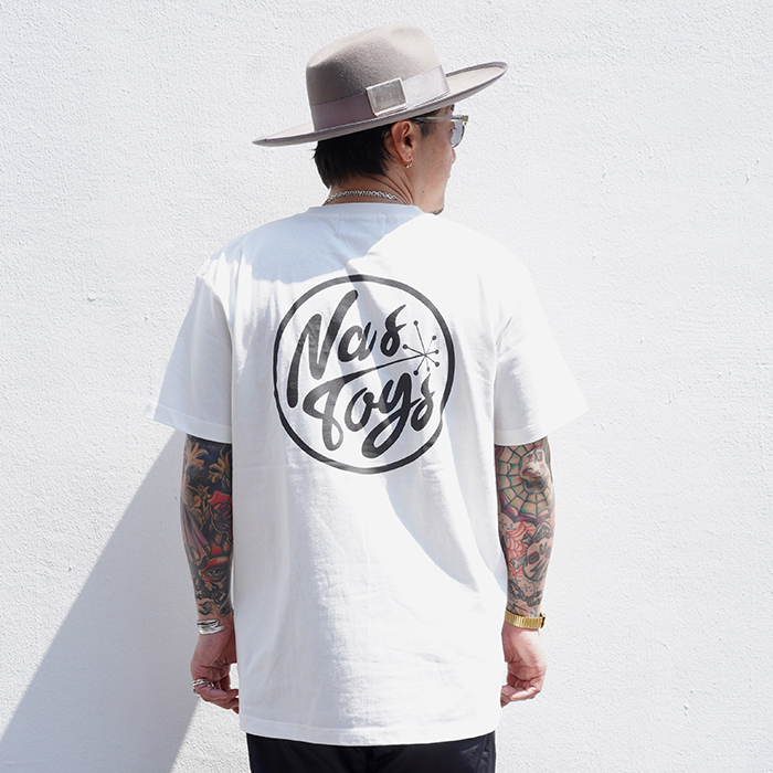 NASTOYS/ナストイズ「Circle Logo S/S TEE / WHITE」プリントS/S Tシャツ