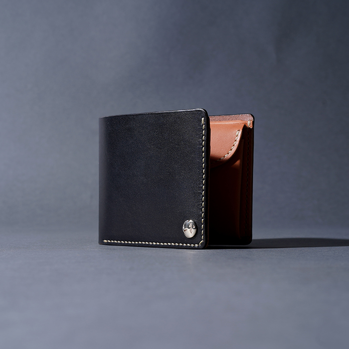 MOTO / モト「W1D HAND-DYED SHORT WALLET / BLACK」手染めショート