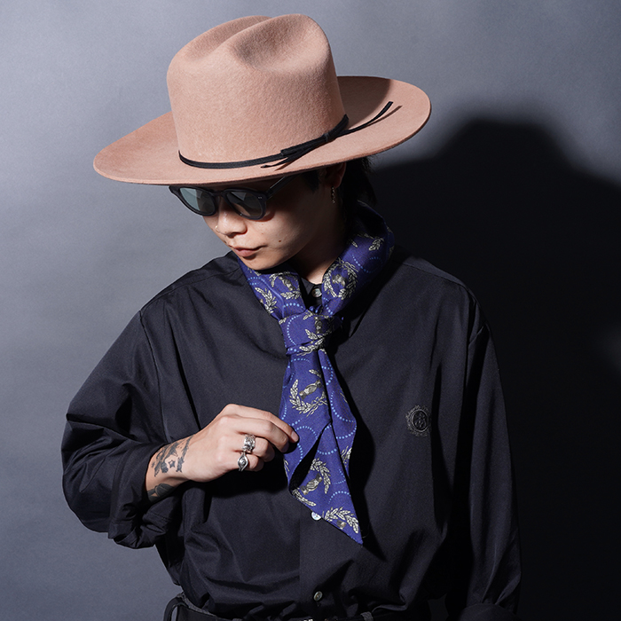 GLAD HAND/グラッドハンド「SHAKE HAND - NECKERCHIEF / NAVY」ネッカチーフ