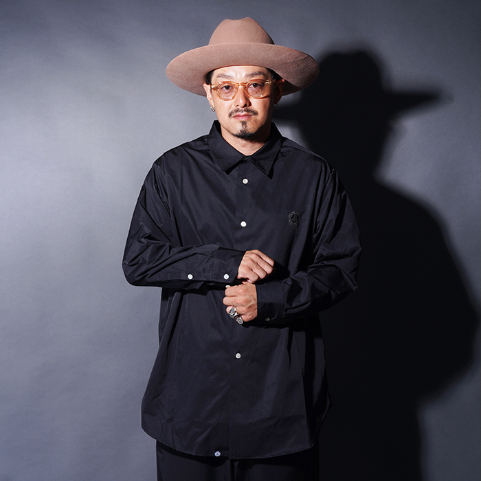 AMERICAN WANNABE/アメリカンワナビー「GRANDPA SHIRT /  BLACK」グランパシャツ