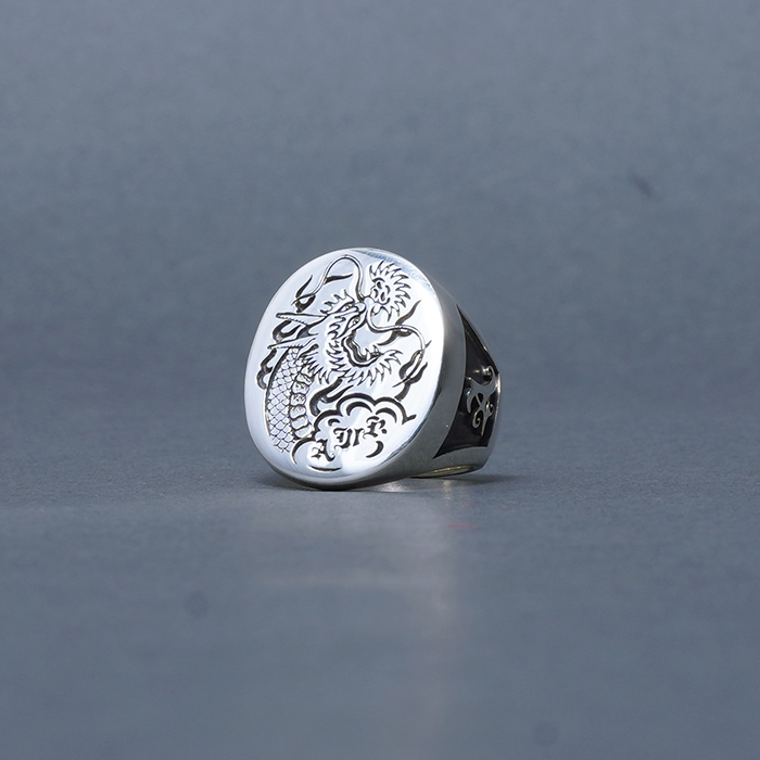 AMERICAN WANNABE/アメリカンワナビー「3rd LOGO Signet RING / SILVER」シグネットリング