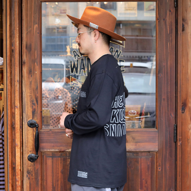 TENDERLOIN×The Stylist Japan「COLLABORATION LOGO LONG SLEEVE T-SHIRTS /  BLACK」ポケットL/S Tシャツ