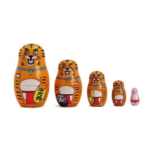 MIDORI KOMATSU ミドリコマツ / 「Happy New Tiger」 タイガーマトリョーシカ