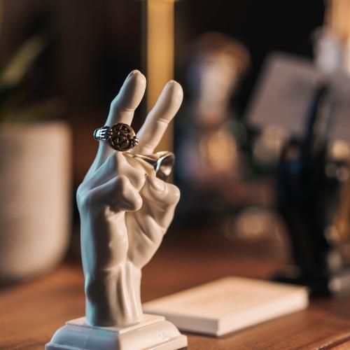 ALeC アレック / 「Peace Sign Card Stand」 レジン製カードスタンド
