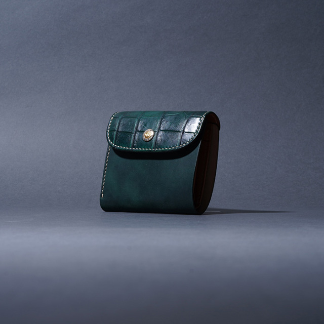 MOTO / モト「W5 CROCODILE×CORDOVAN SHORT WALLET / GREEN