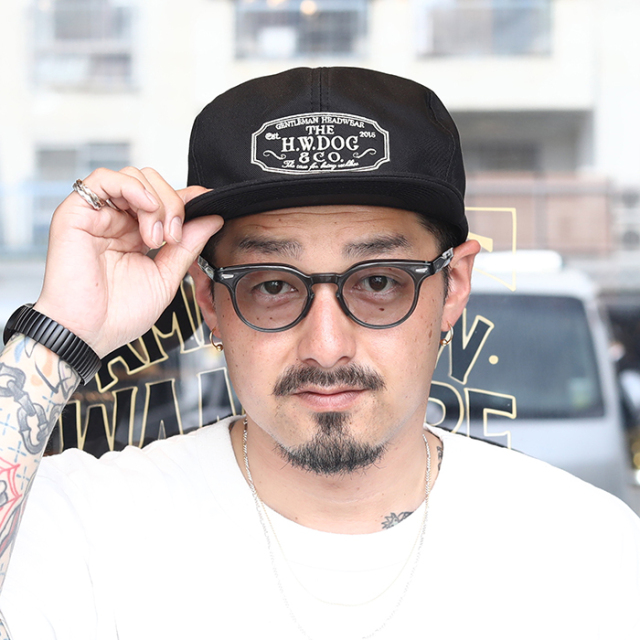 THE H.W. DOG & Co. トラッカーキャップ