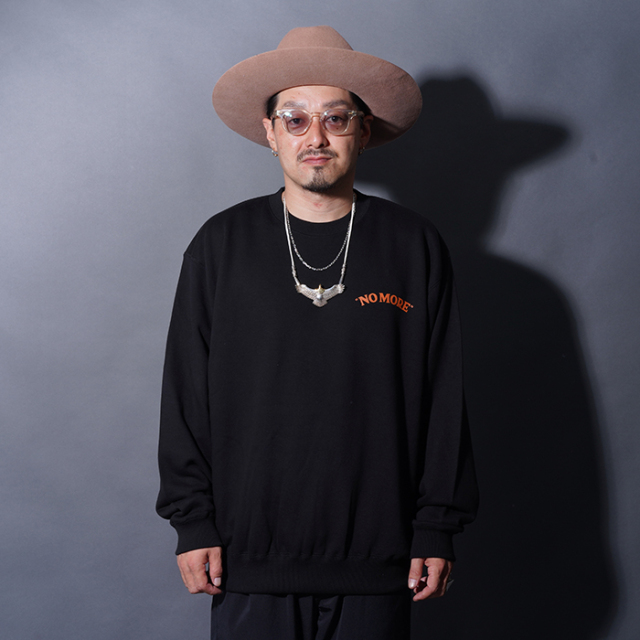 AWCB-250102 /「NO MORE Logo Crew Sweat / BLACK」クルーネックスウェット