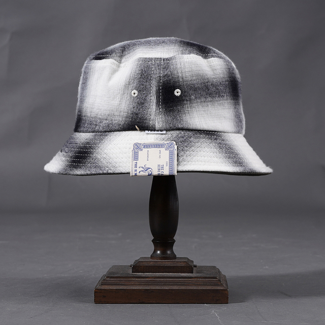 D-01182 /「OMBRE TRUCKER HAT / WHITE」バケットハット