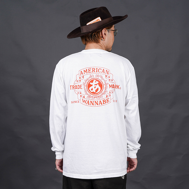 AMERICAN WANNABE Tシャツ2枚セット最終値下げ AWTB-260101 /「TRADE MARK L/S TEE / WHITE」プリント長袖Tシャツ