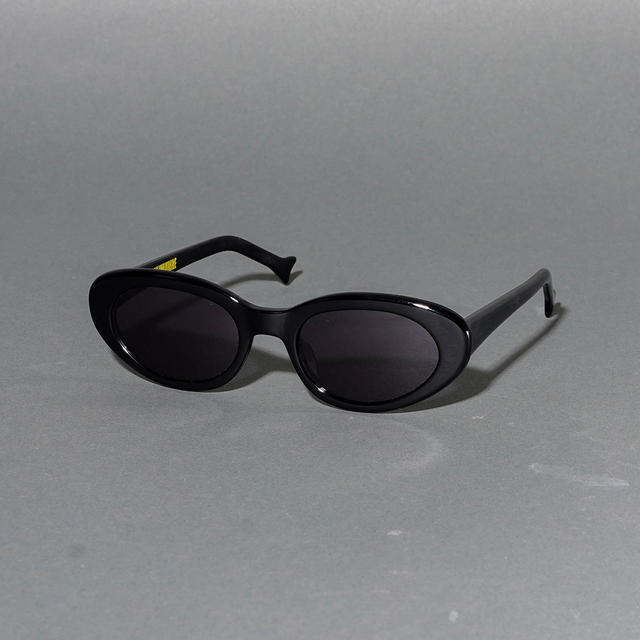 THE AMERICAN WANNABE/アメリカンワナビー「ToyTaiL SUNGLASSES product by BLACK BOTOTS / BLACK」サングラス