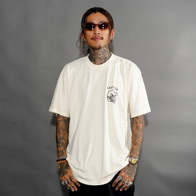 NTTB-260301 /「BENT BACK GIRL S/S TEE / WHITE」プリントS/S Tシャツ