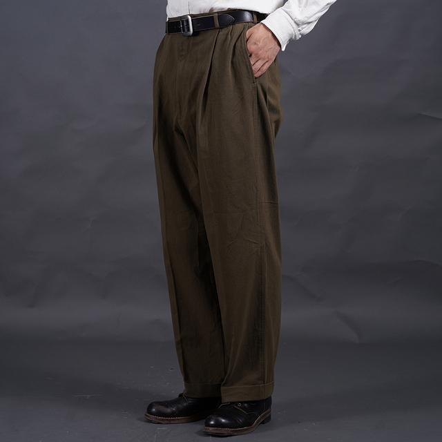 BY GLAD HAND/バイグラッドハンド「GLADDEN - TWO TUCK TROUSER  / KHAKI」ツータックトラウザーズ