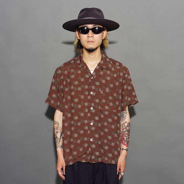 TROPHY CLOTHING/トロフィークロージング「Town Craft Rayon S/S Shirt / BROWN」オープンカラーS/Sシャツ