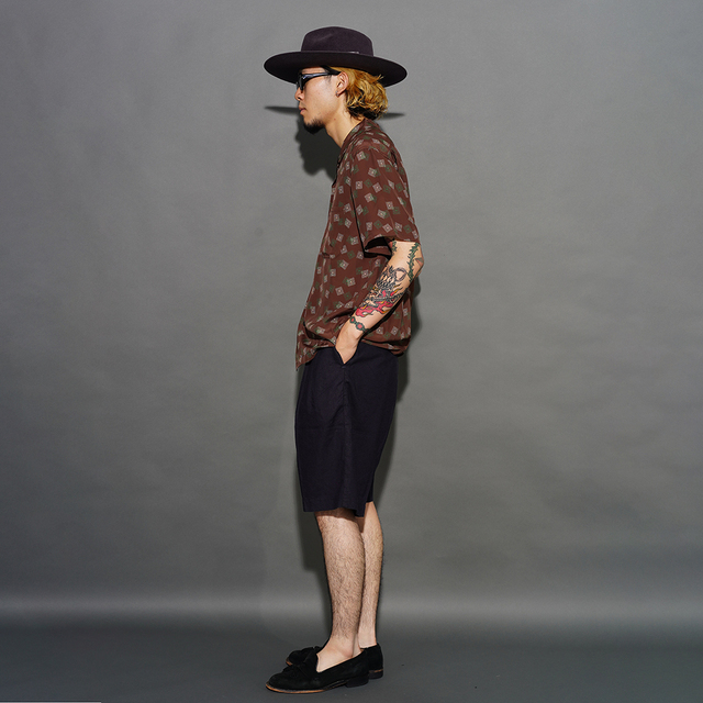 TR26SS-603 /「Havana 2 Pleats Shorts / NAVY」ショートパンツ