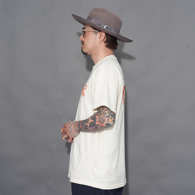 NTTB-260201 /「Mid-Century Logo S/S TEE / WHITE」プリントS/S Tシャツ