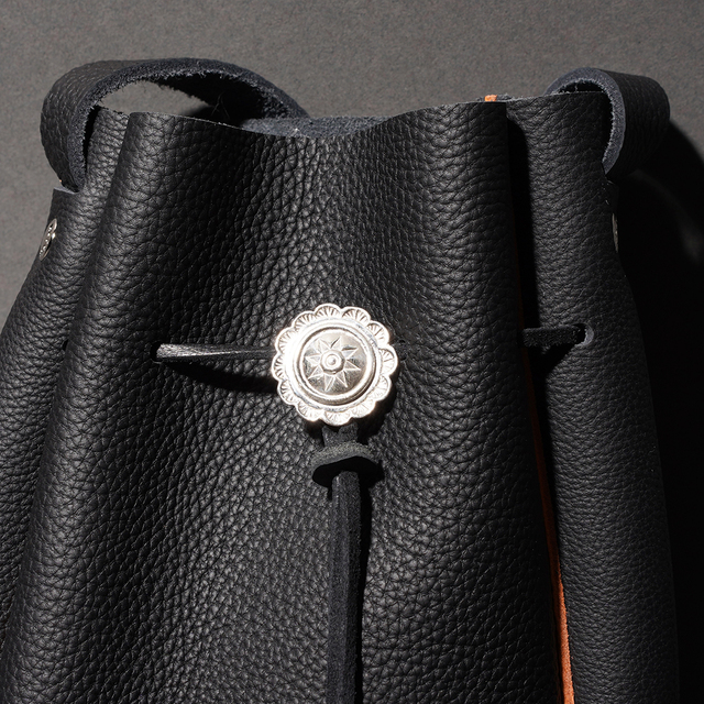 LIMITED ITEM】MOTOR / モーター「MOTOR “Leather Shoulder Pouch