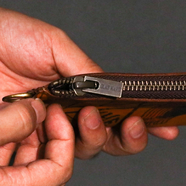 vasco × GLADHAND「LEATHER COIN CASE / BROWN」レザーコインケース
