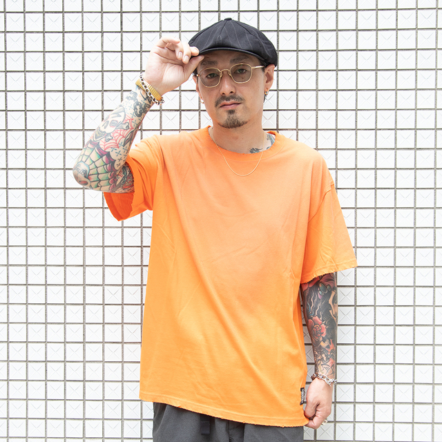 THE AMERICAN WANNABE/アメリカンワナビー「FADE S/S TEE / ORANGE」フェード加工半袖Tシャツ