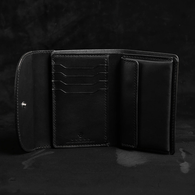 ブラックミドルウォレット☆Middle Leather Wallet W2 ≪BLACK≫ MIDDLE WALLET / ミドルウォレット – MOTO ONLINE