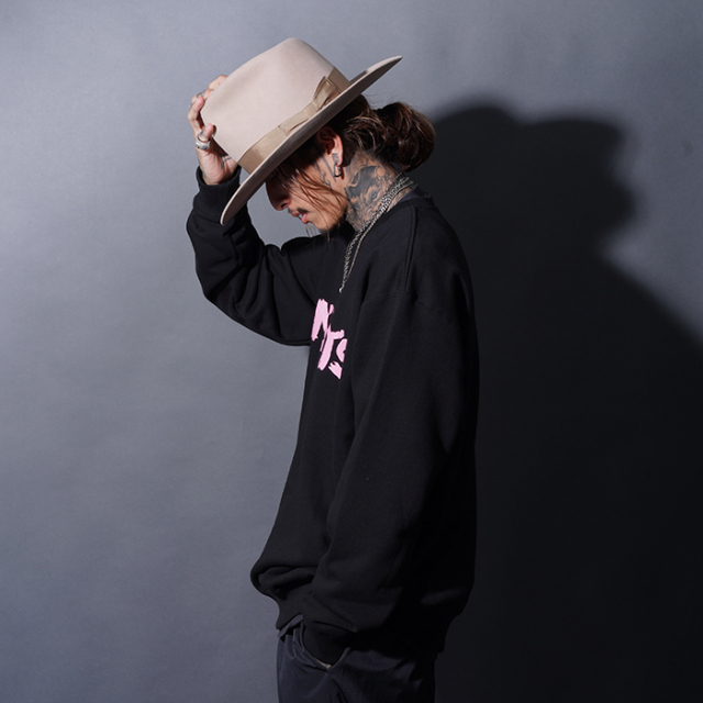 NTCB-250602 /「Brush Logo Crew Sweat / BLACK」クルーネックスウェット NTCB-250602 /「Brush Logo Crew Sweat / BLACK」クルーネックスウェット