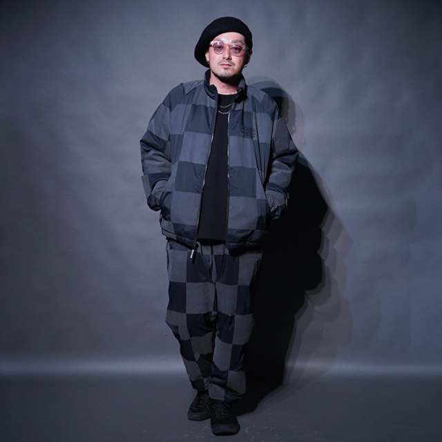 LIMITED ITEM】TROPHY CLOTHING×AMERICAN WANNABE「MONOCHROME