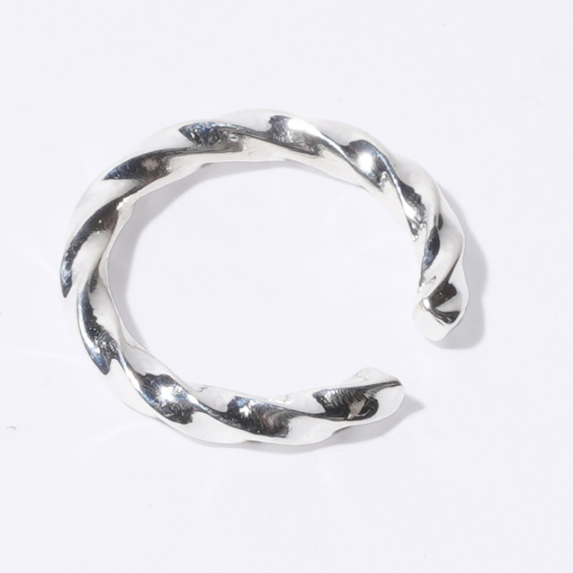 ナストイズ　リング NASTOYS/ナストイズ「Twist-RING SMALL」925製シルバーリング