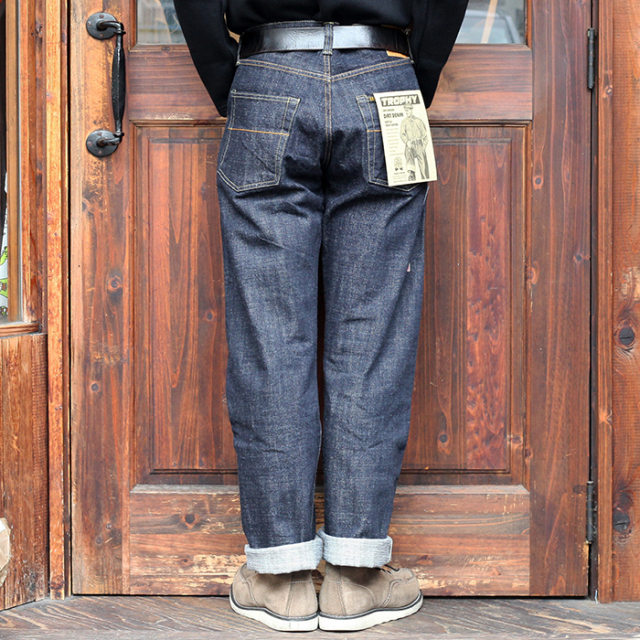 TROPHY CLOTHING/トロフィークロージング「1605 Standard Dirt Denim