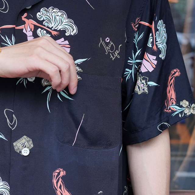 GSV5108 /「LADY WITH PANTHER - S/S SHIRTS / BLACK