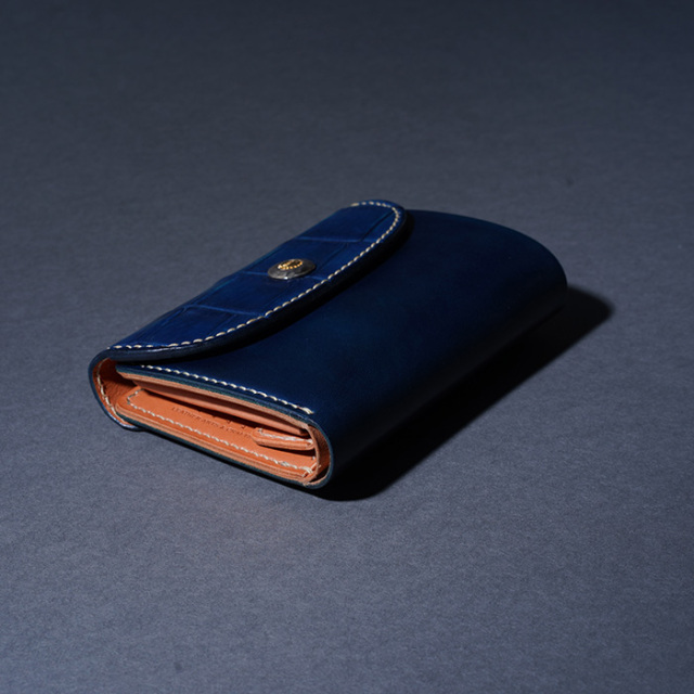 MOTO / モト「W6 CROCODILE×BELGIUM TAN LEATHER MIDDLE WALLET / NAVY