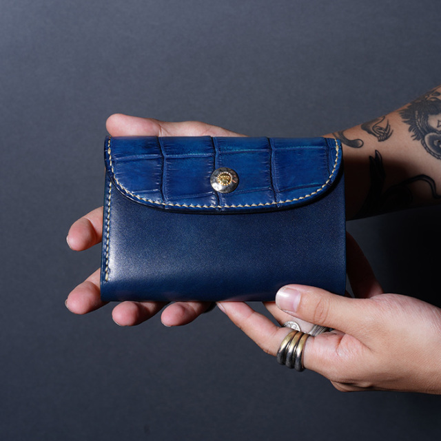 MOTO W6 ヒグマ✕ベルギーヌメ <NATURAL> ミドルウォレット MOTO W6