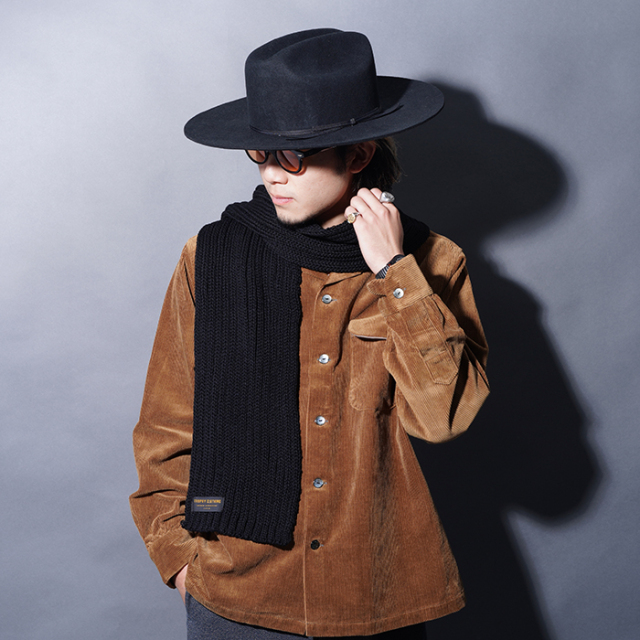 TR25AW-801 /「Low Gauge Knit Muff / BLACK」マフラー
