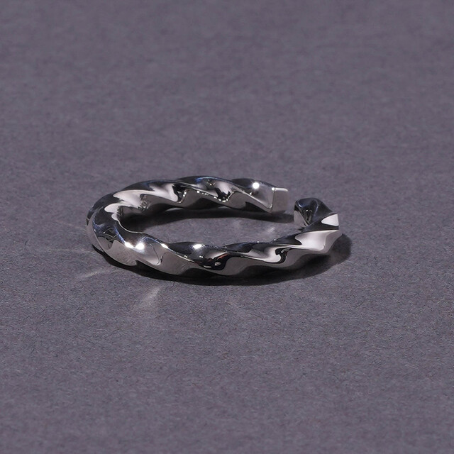 NASTOYS/ナストイズ「Twist-RING LARGE」925製シルバーリング