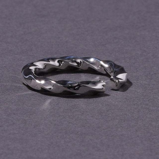 NASTOYS/ナストイズ「Twist-RING LARGE」925製シルバーリング