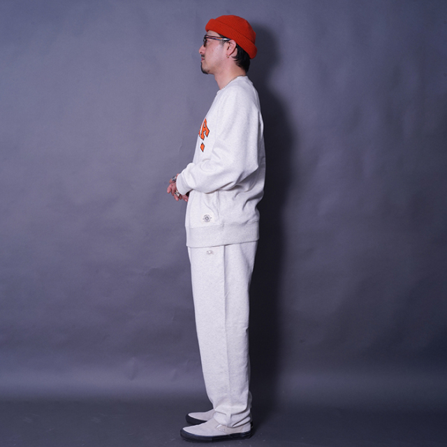 LIMITED ITEM】FRUIT OF THE LOOM × AMERICAN WANNABE「SWEAT SHIRT