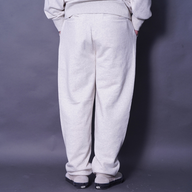 LIMITED ITEM】FRUIT OF THE LOOM × AMERICAN WANNABE「SWEAT SHIRT