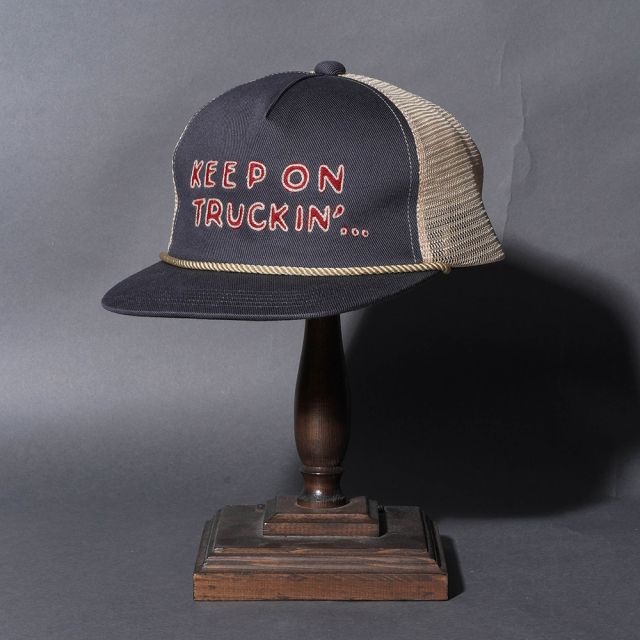 WEIRDO ブラック トラッカーキャップ WRD61G02 /「KEEP ON TRUCKIN' - TRUCKER CAP / BLACK」トラッカーキャップ