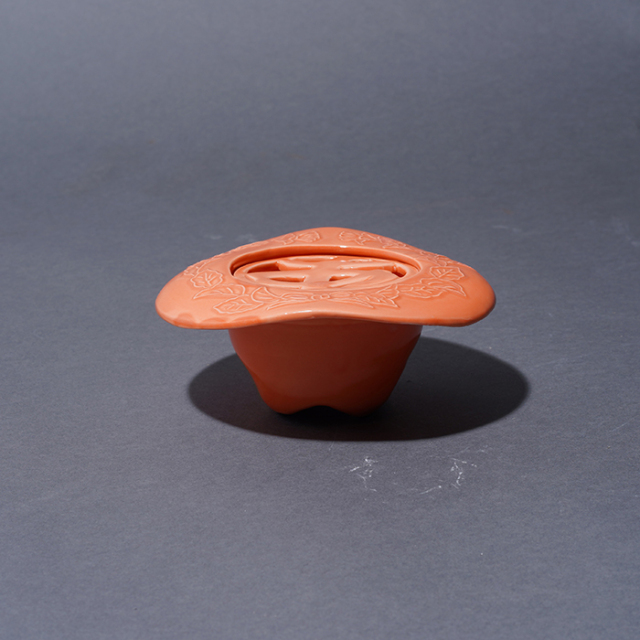 BLACKBOOTS CERAMICS×AMERICAN WANNABE /「TRADE MARK HAT ASHTRAY」 灰皿