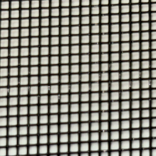 交点融着PPメッシュ 黒色（UV対策） 目開き：967μ メッシュ：20 糸径：303μ サイズ：1180mm×1m ポリプロピレンメッシュ