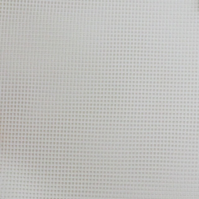 ナイロンラッセルモジ網 4×4 目開き：2.2mm サイズ：1000mm×1m