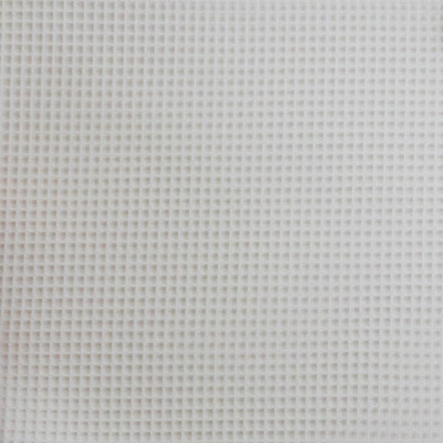 ナイロンラッセルモジ網 4×4 目開き：3mm サイズ：1000mm×1m