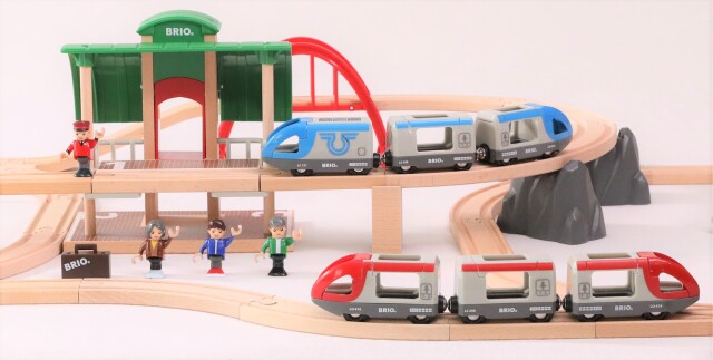 BRIO 2024 クリスマス限定レールセット 80000-142