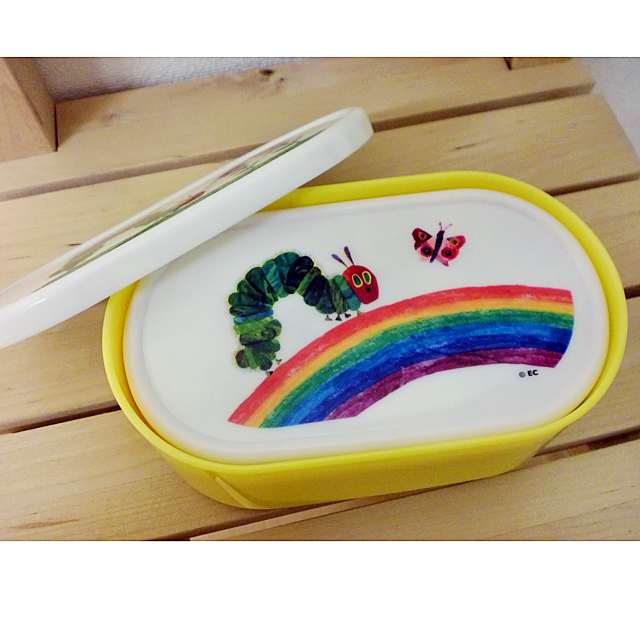 はらぺこあおむし　　4ピースランチ