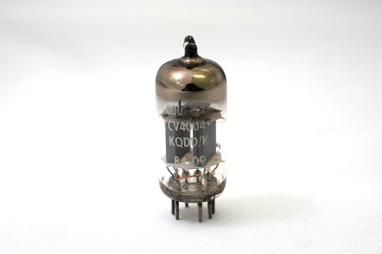 CV4004 Mullard KQDD/K 1本