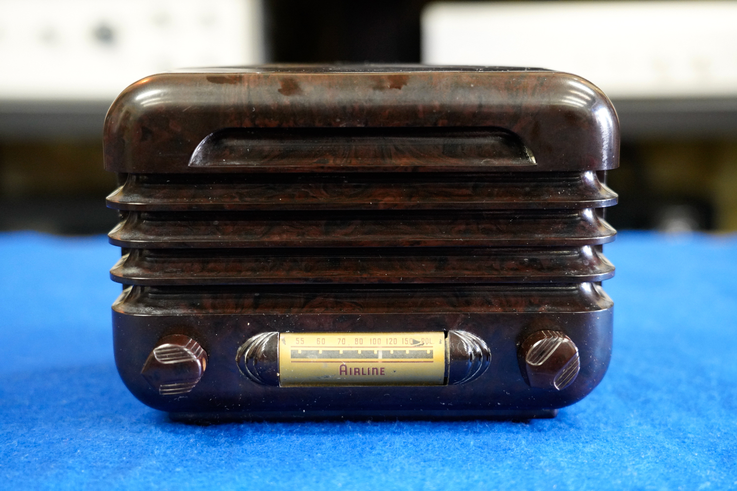 【中古】真空管ラジオ Airline Model 93BR-420B