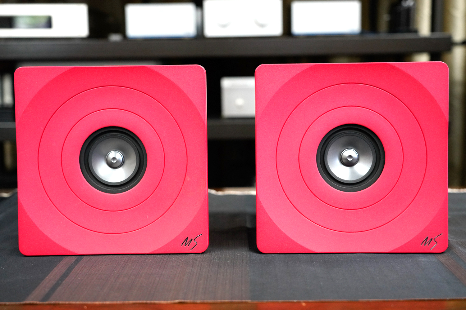 【展示品販売】Markaudio Tozzi One/赤 ペア　