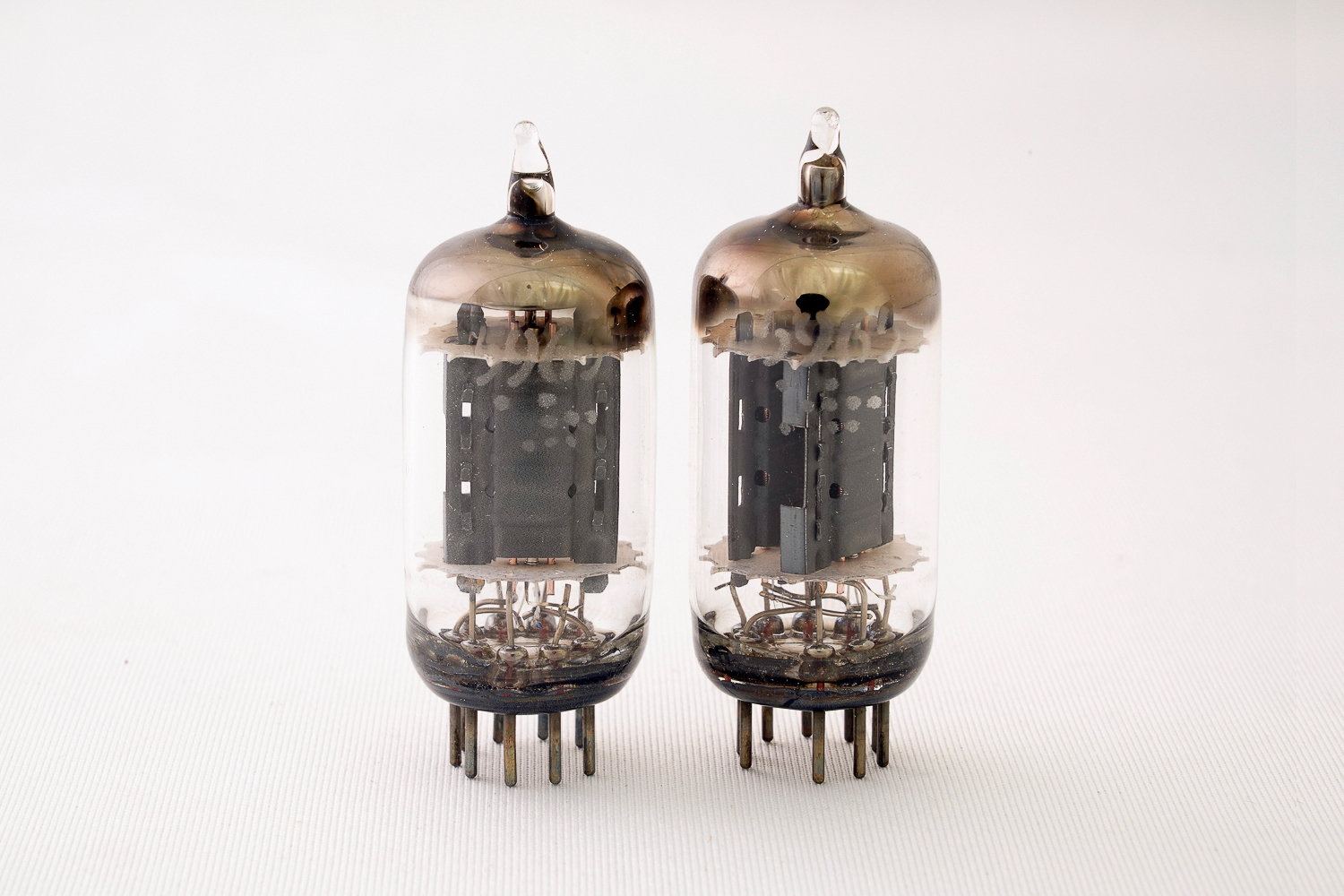 5965 SYLVANIA 2本1組