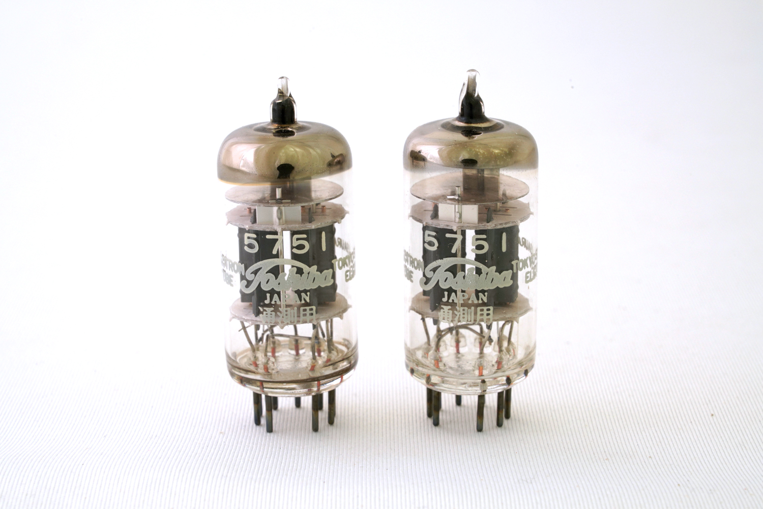 5751 東芝 通測用 2本1組