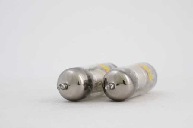 6BY8 Sylvania 2本1組